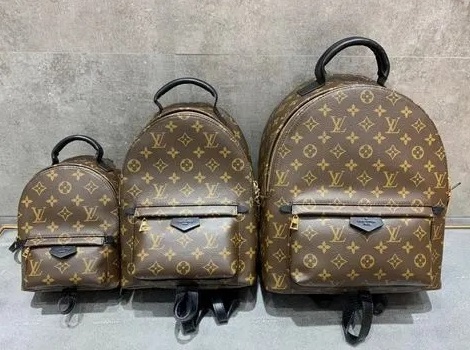 LV双肩包回收价格，重庆典当行，LV包包回收